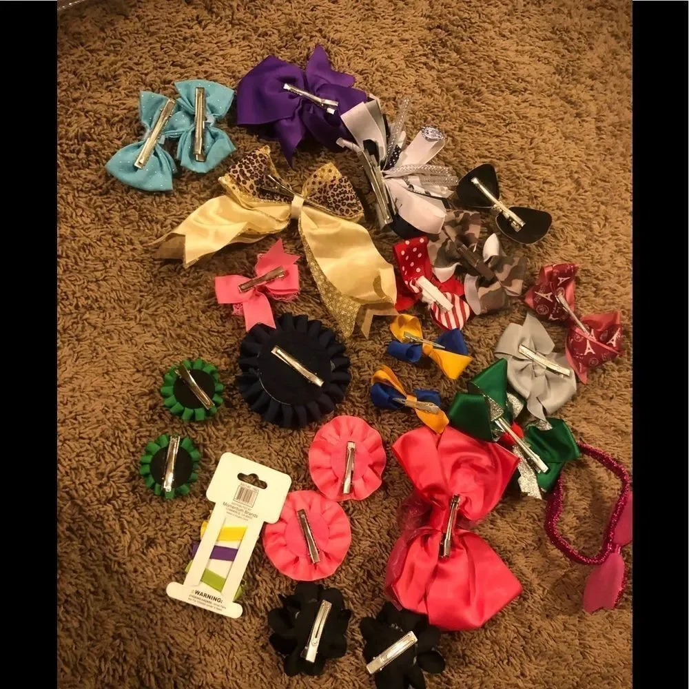 Bundle of bow clips - Picture 2 of 2